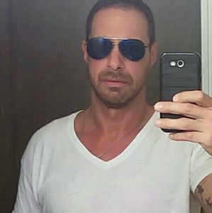 Meet your Posher, Josh